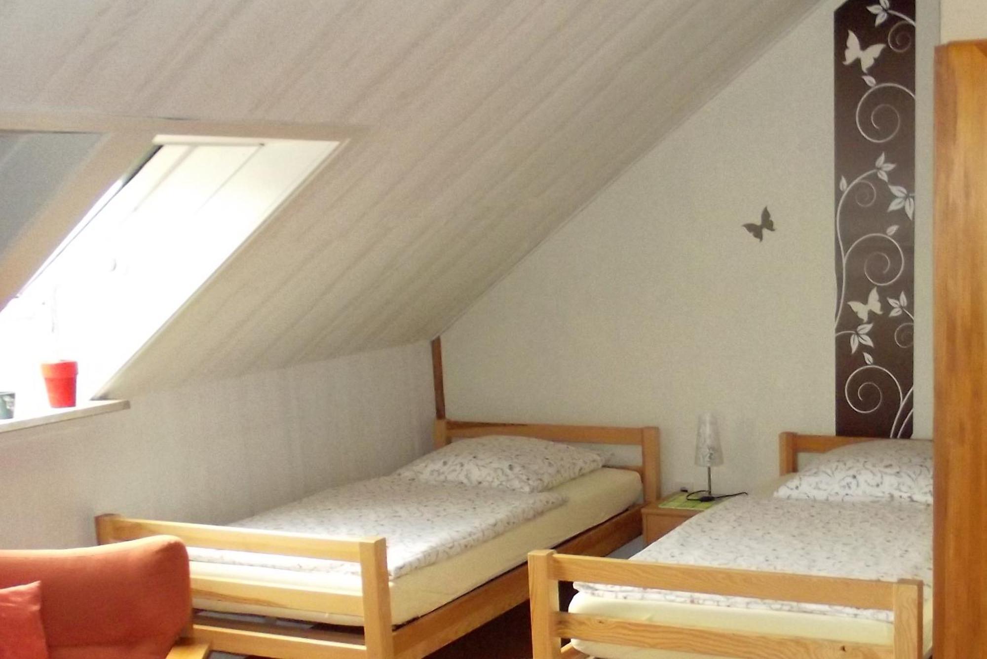 Buedingen-Ferienwohnung Bausch Esterno foto